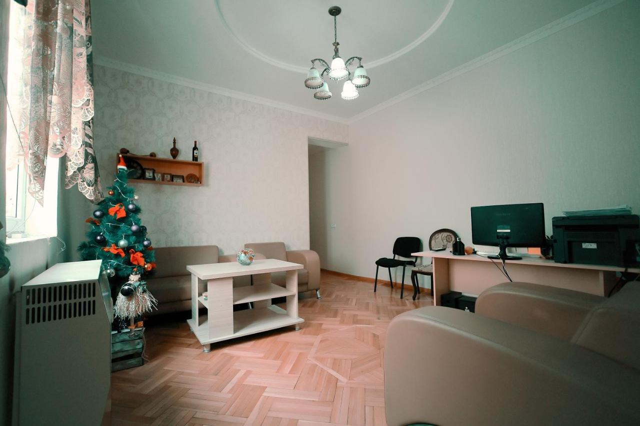 Apartment Old Kutaisi Exterior photo